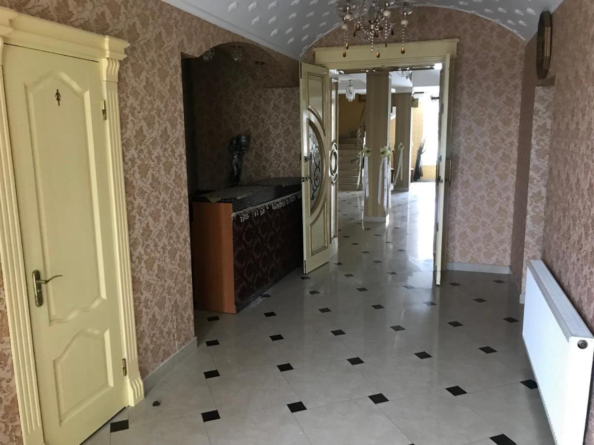 Hotel Едем Pustomyty Zewnętrze zdjęcie